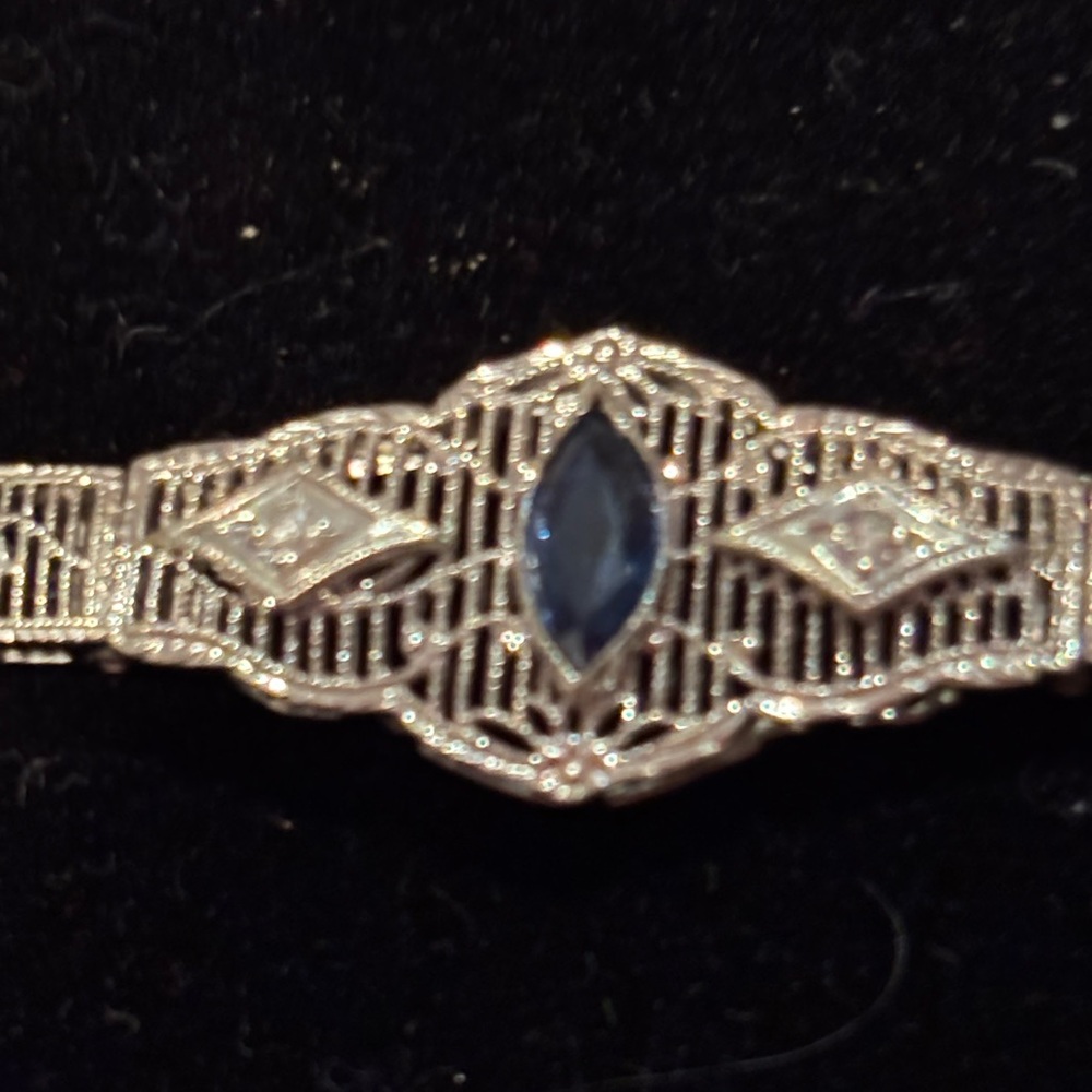 š„Elegant Antique Sapphire & Diamond Bracelet - Picture 3 of 12